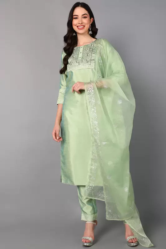 Women Silk Blend Kurta Pant Dupatta Set