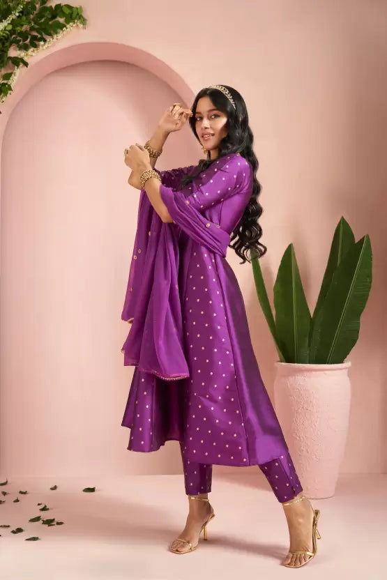 Women Silk Blend Kurta Pant Set