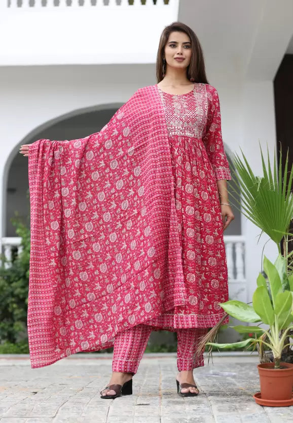 Women Viscose Rayon Kurta Pant Dupatta Set