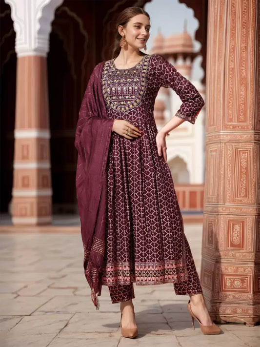 Women Viscose Rayon Kurta Pant Dupatta Set