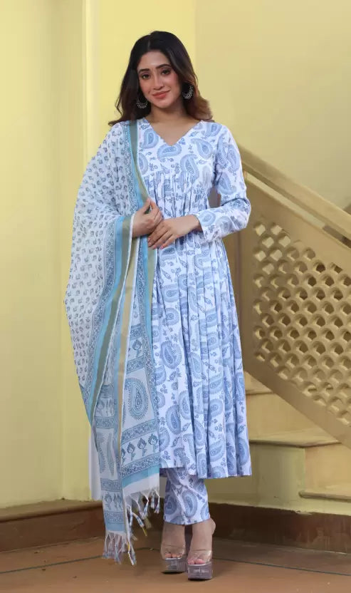 Women Viscose Rayon Kurta Pant Dupatta Set