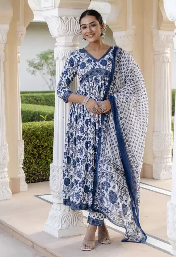 Women Viscose Rayon Kurta Pant Dupatta Set