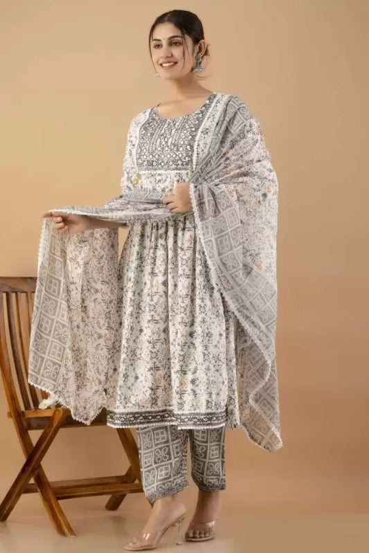 Women Viscose Rayon Kurta Pant Dupatta Set