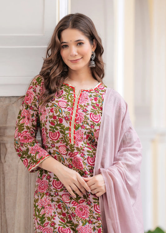 Women Viscose Rayon Kurta Pant Dupatta Set