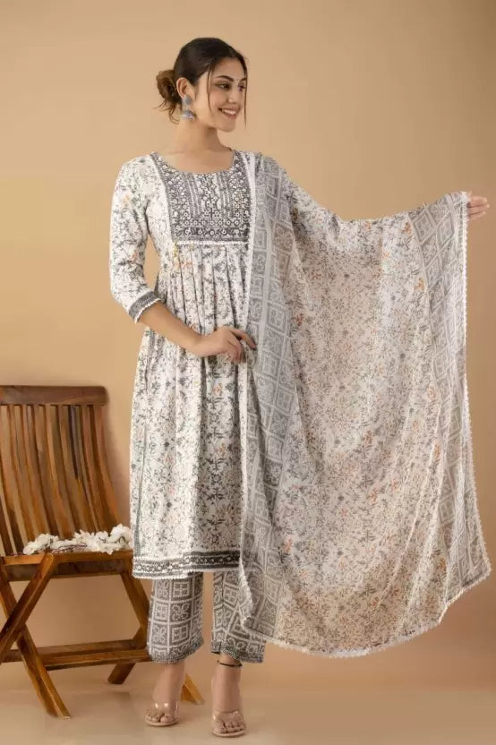 Women Viscose Rayon Kurta Pant Dupatta Set