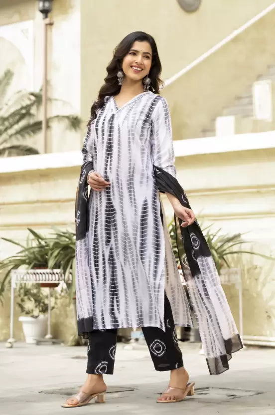 Women Viscose Rayon Kurta Pant Dupatta Set