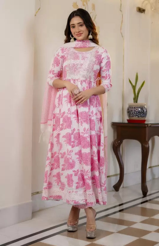 Women Viscose Rayon Kurta Pant Dupatta Set