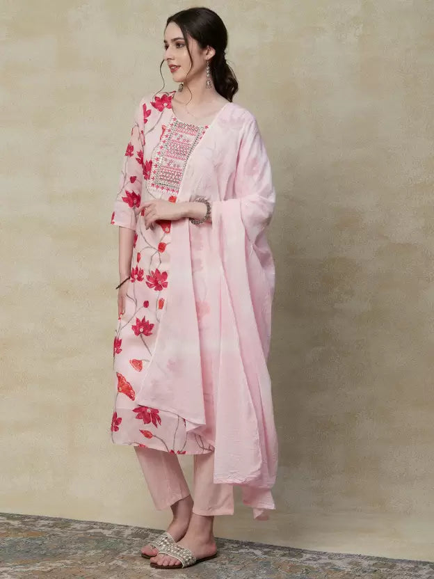 Women Viscose Rayon Kurta Pant Dupatta Set