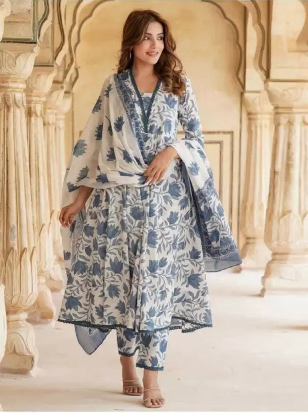 Women Viscose Rayon Kurta Pant Dupatta Set