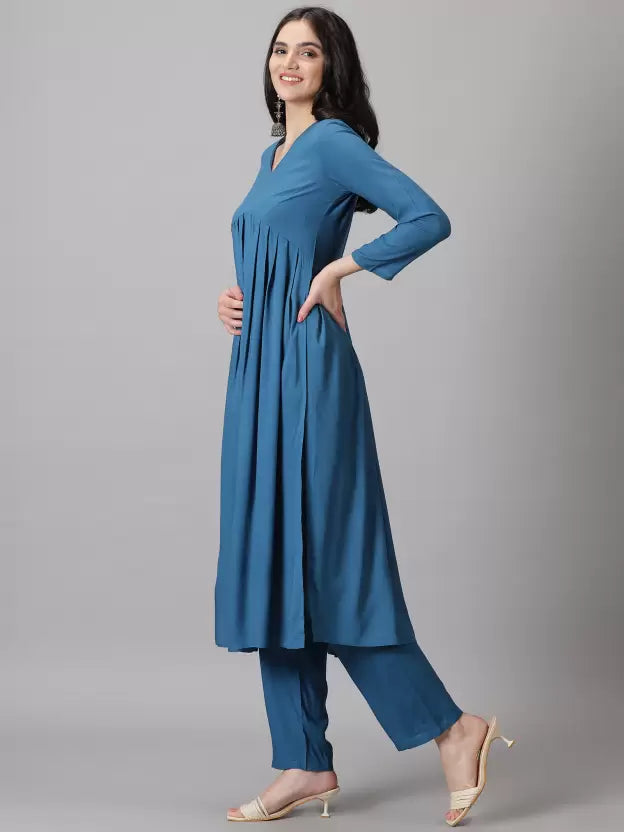 Women Viscose Rayon Kurta Pant Set