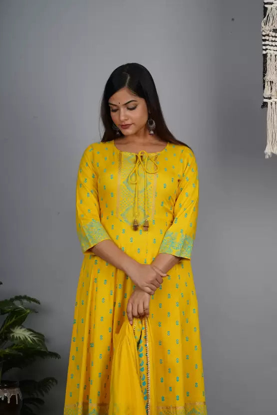 Women Viscose Rayon Kurta and Palazzo Set