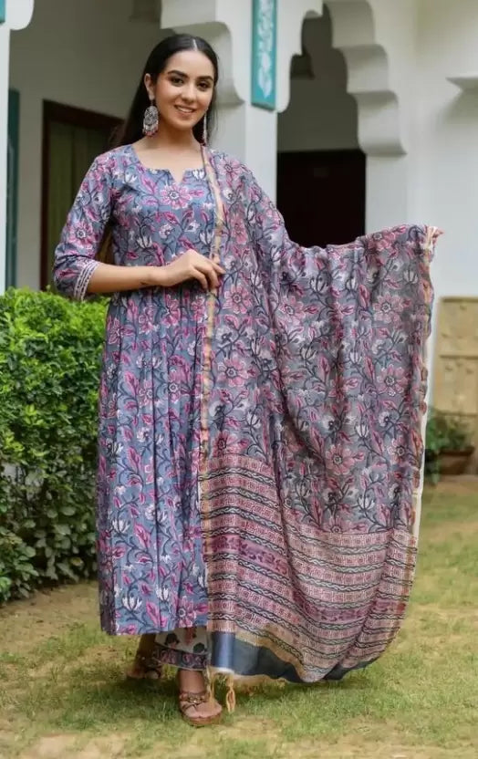 Women Viscose Rayon Kurta and Pant Set