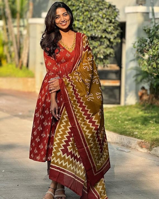Women Viscose Straight Printed Kurta Pant With Dupatta