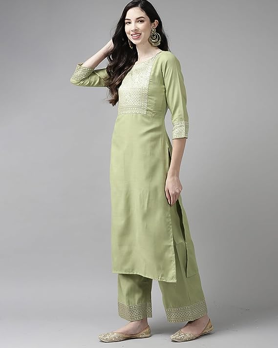 Women Yoke Design Kurta Set