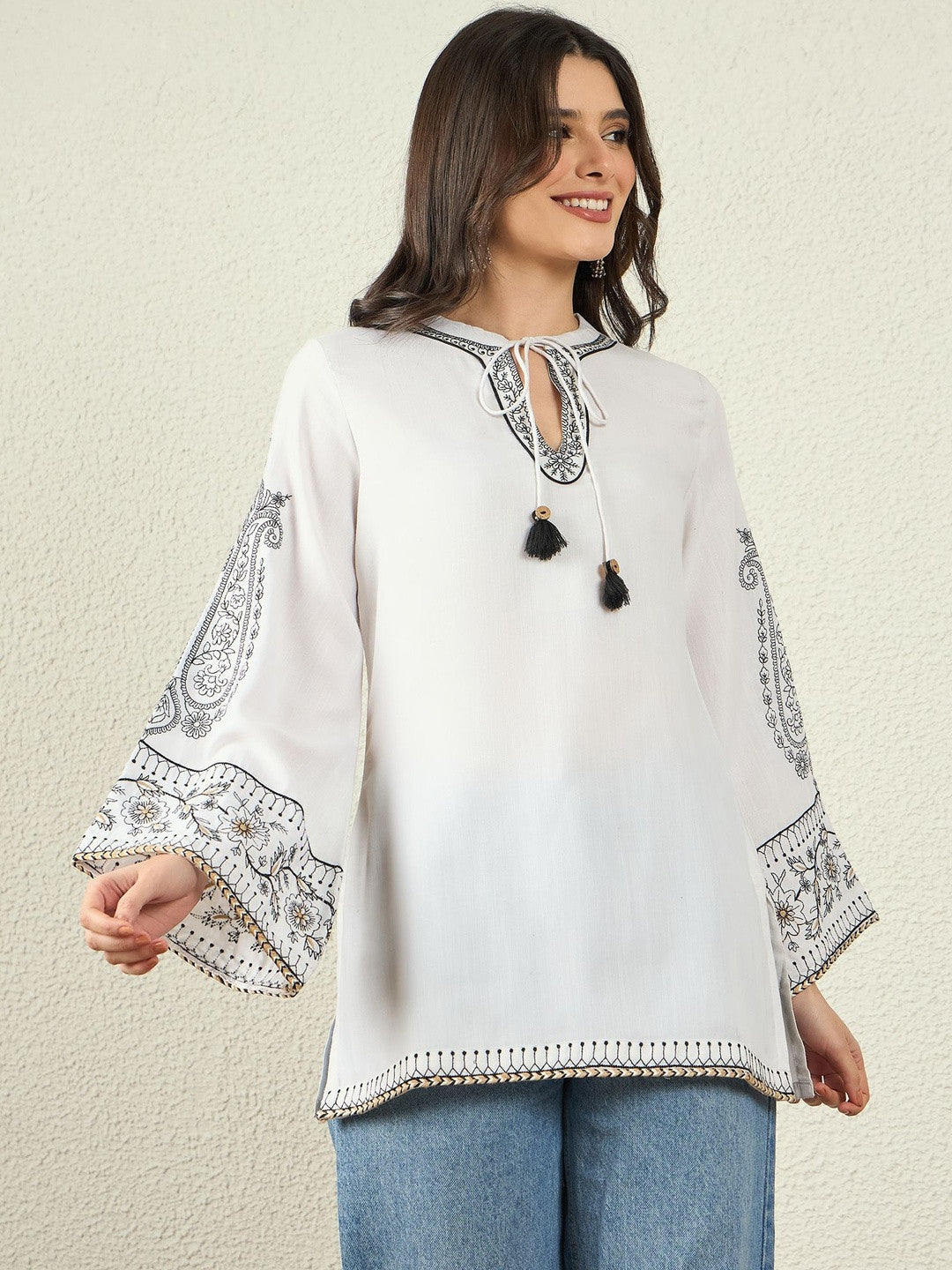 Ethnic Motifs Embroidered Thread Work Chanderi Silk Thread Work Kurti