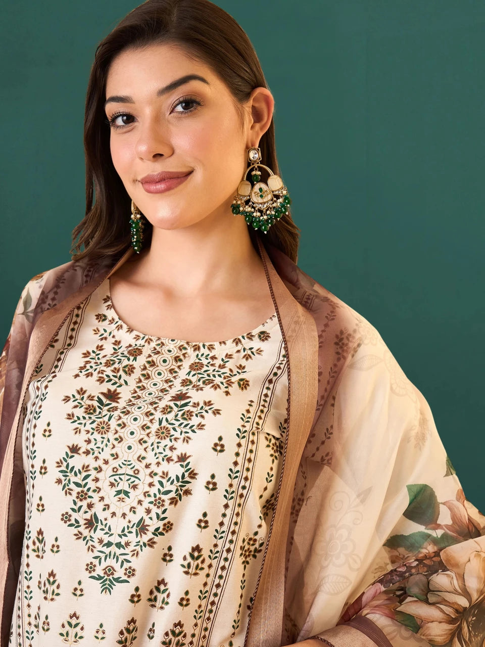 Women Cotton Blend Kurta Pant Dupatta Set