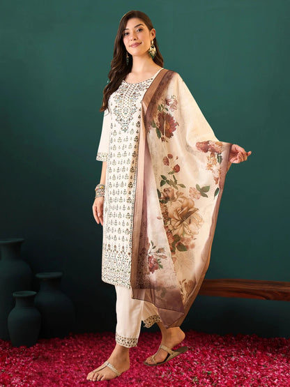 Women Cotton Blend Kurta Pant Dupatta Set
