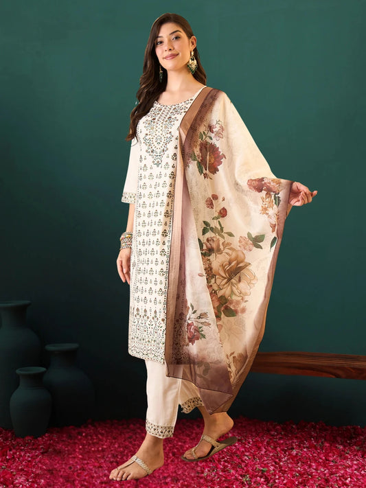 Women Cotton Blend Kurta Pant Dupatta Set