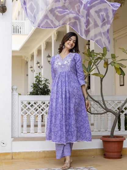 Floral Embroidered Sequinned Empire A-Line Pure Cotton Kurta With Trousers & Dupatta