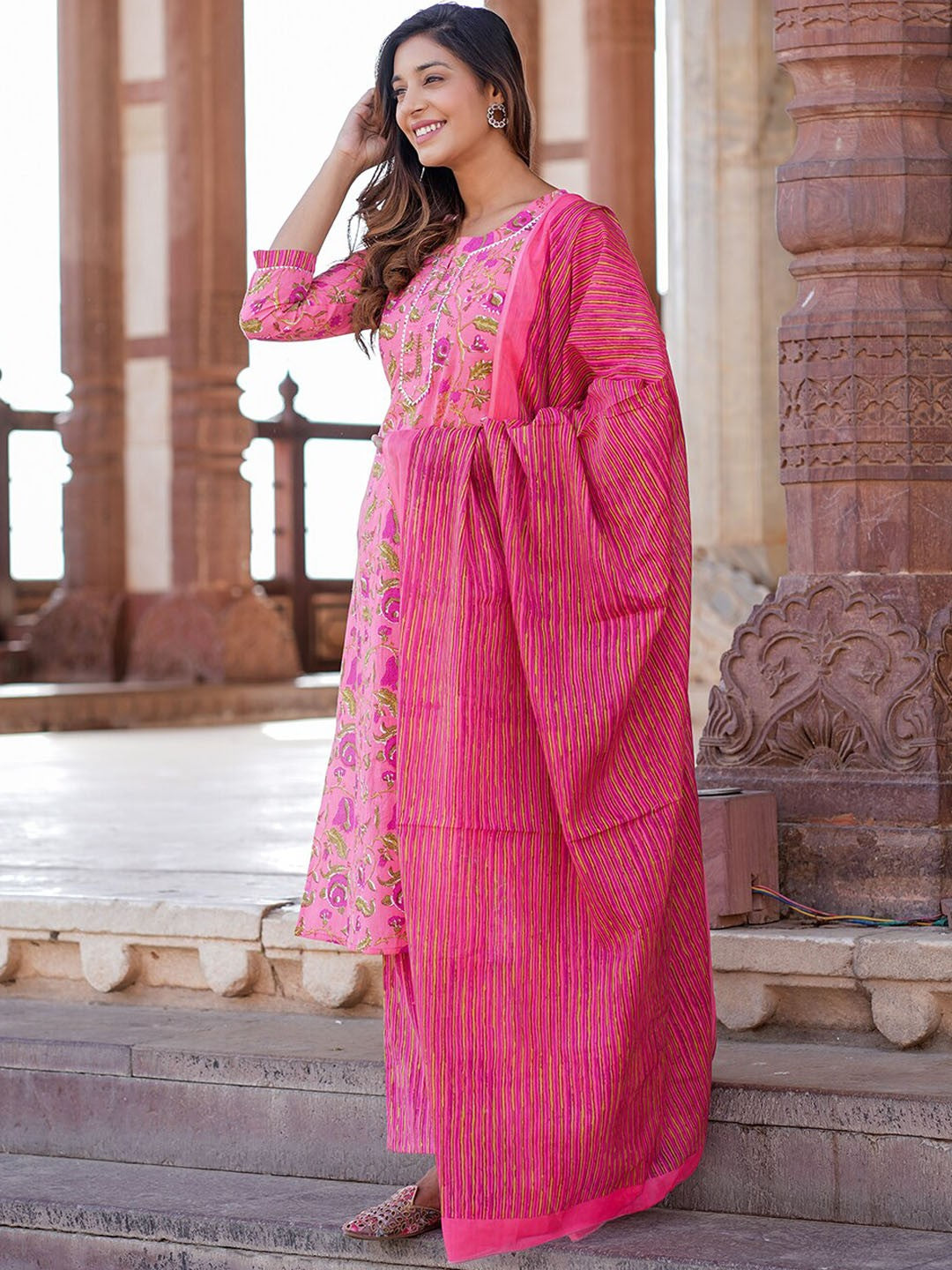 Floral Printed Pure Cotton Kurta with Trousers & With Dupatta