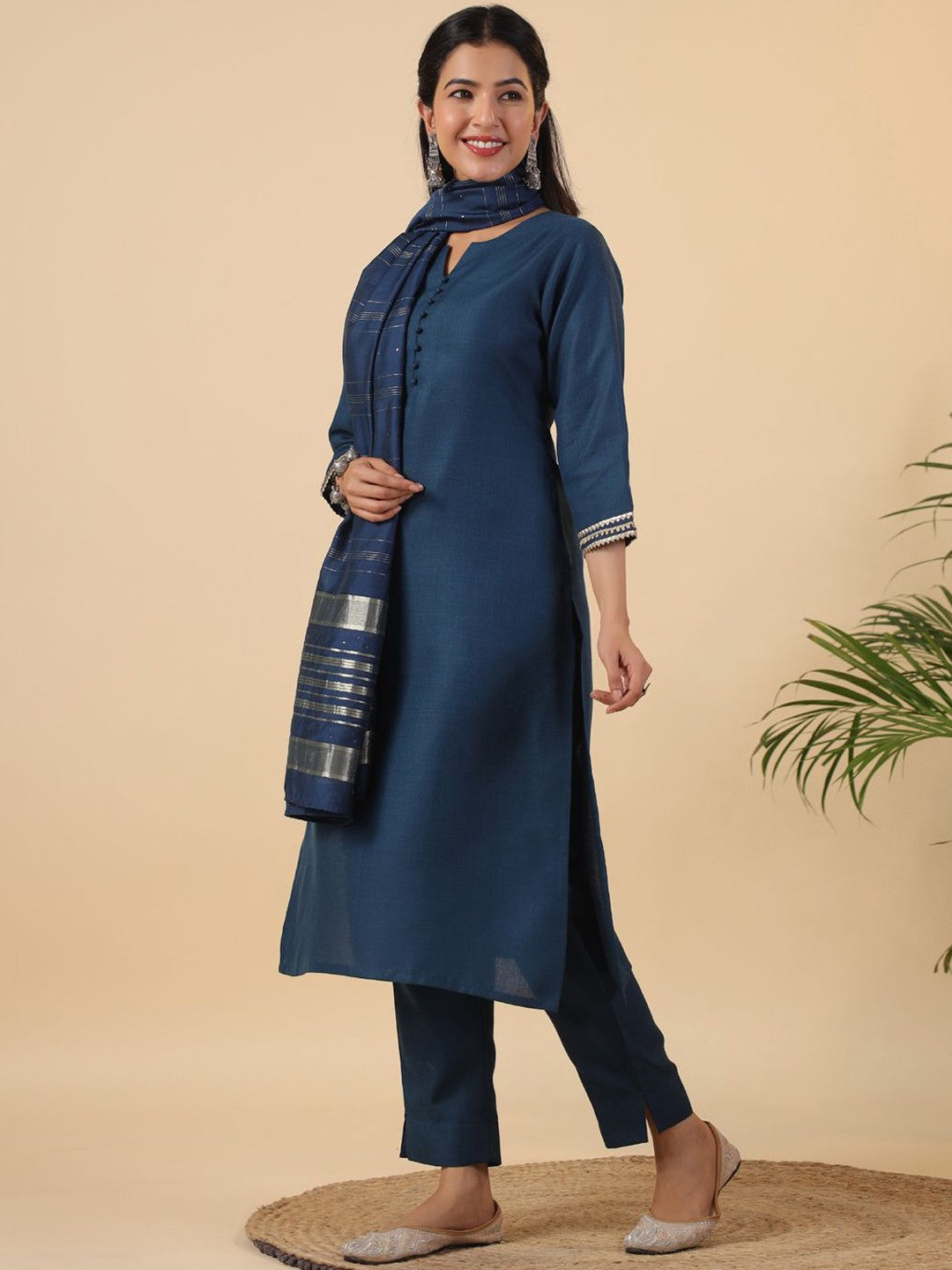 Straight Kurta with Trousers & Dupatta