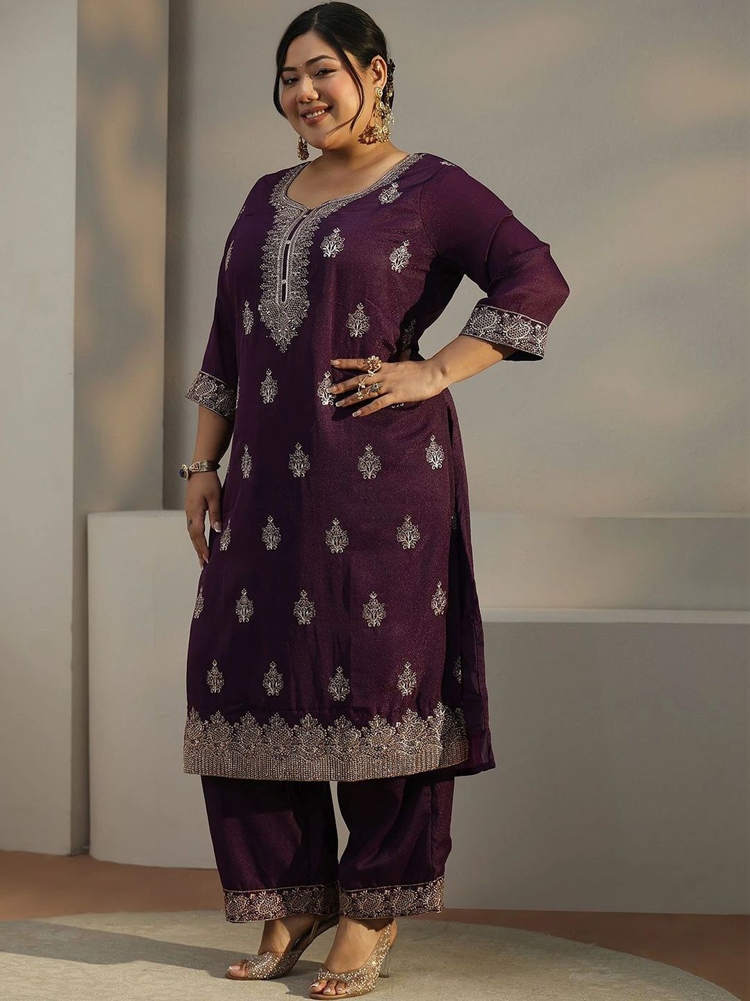 Women Ethnic Motifs Embroidered Regular Thread Work Kurta with Trousers & With Dupatta