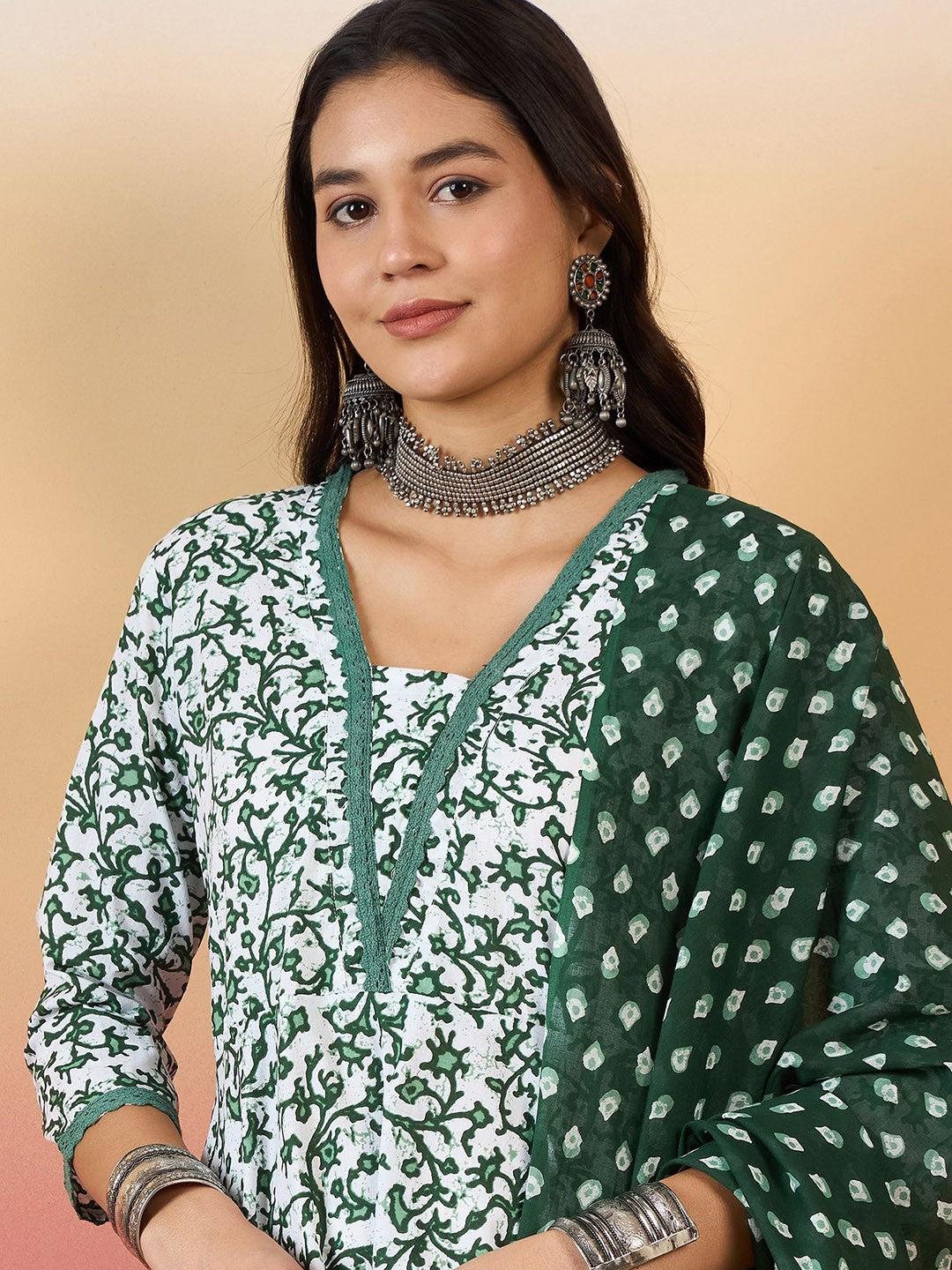 Women Floral Printed Regular Pure Cotton Kurta with Trousers & With Dupatta