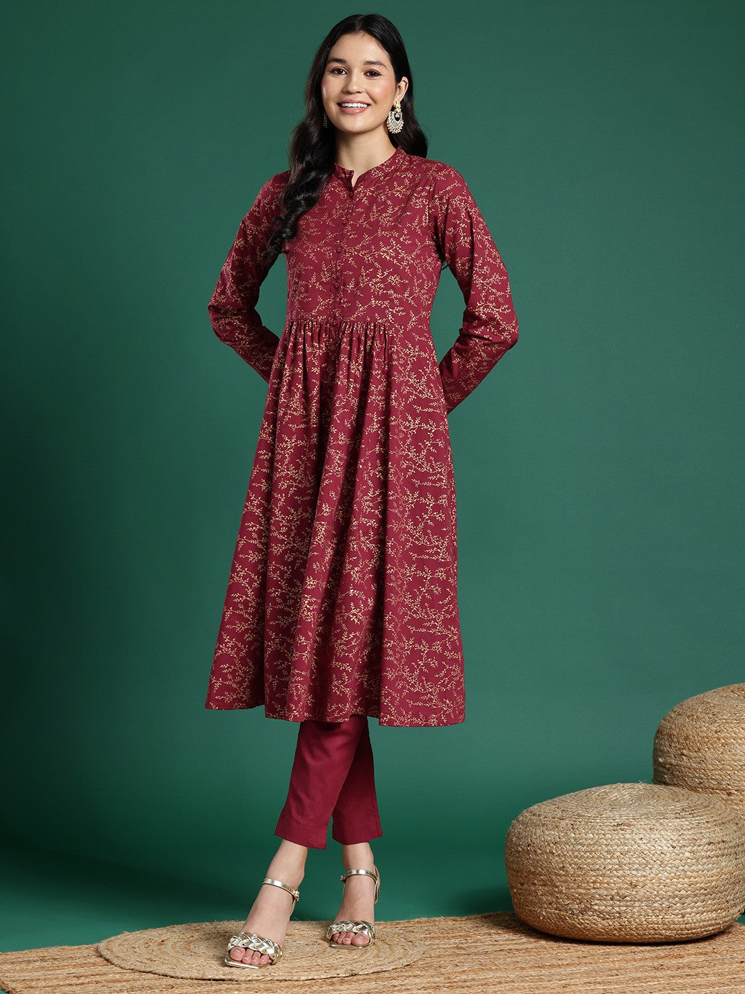 Women Printed Pure Cotton Kurta with Trousers