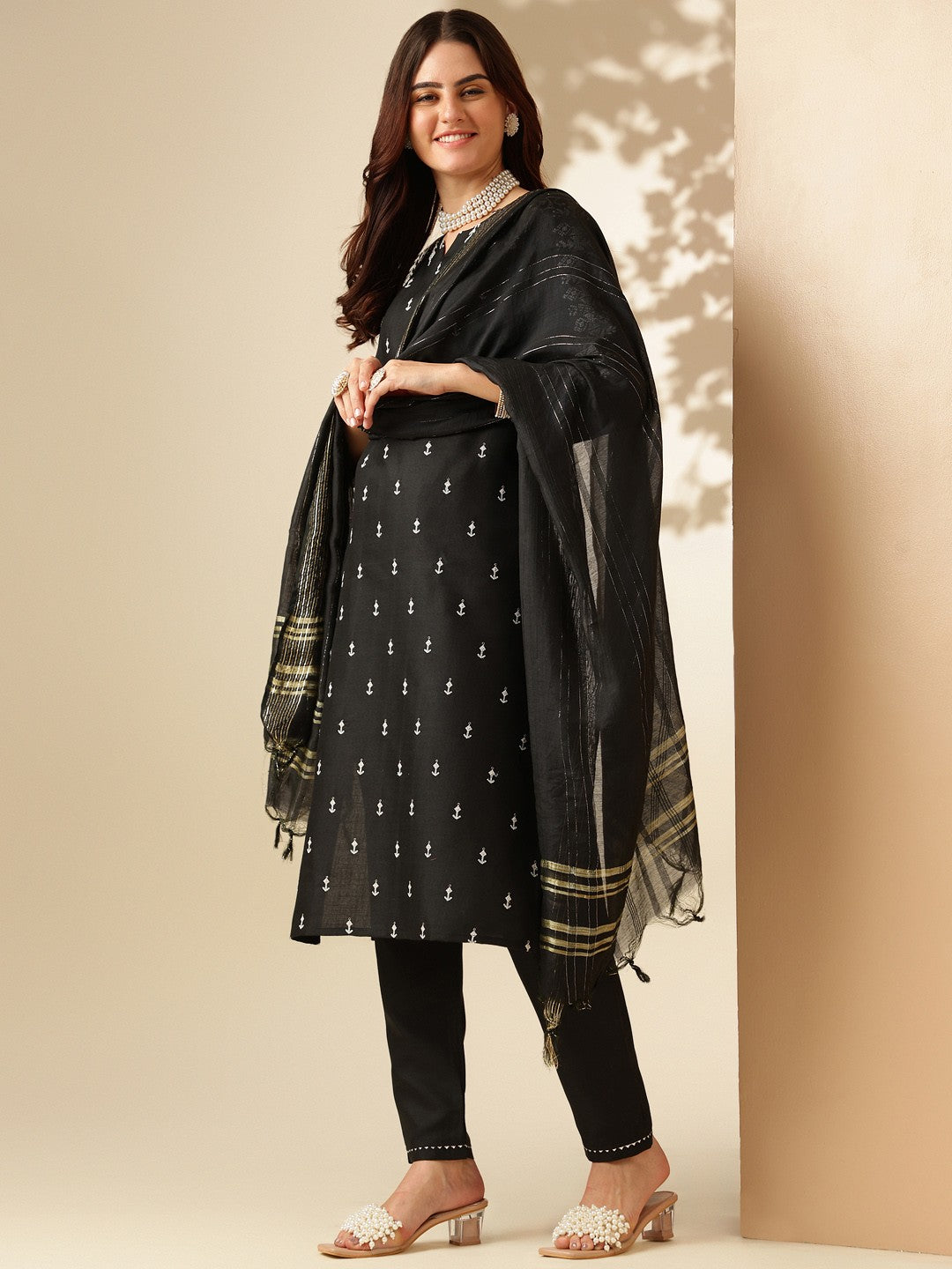 Black Ethnic Motifs Embroidered Thread Work Straight Kurta & Trouser With Dupatta