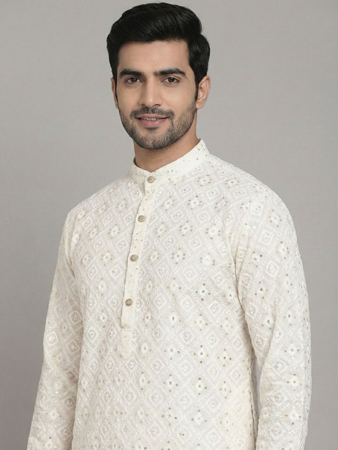 Men Embroidered Regular Sequinned Kurta with Pyjamas