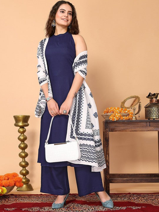 Regular Kurta with Trousers & Dupatta