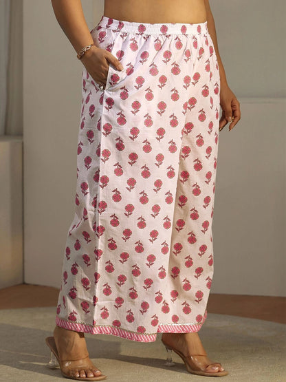 Women Floral Printed Regular Kurta with Palazzos & With Dupatta