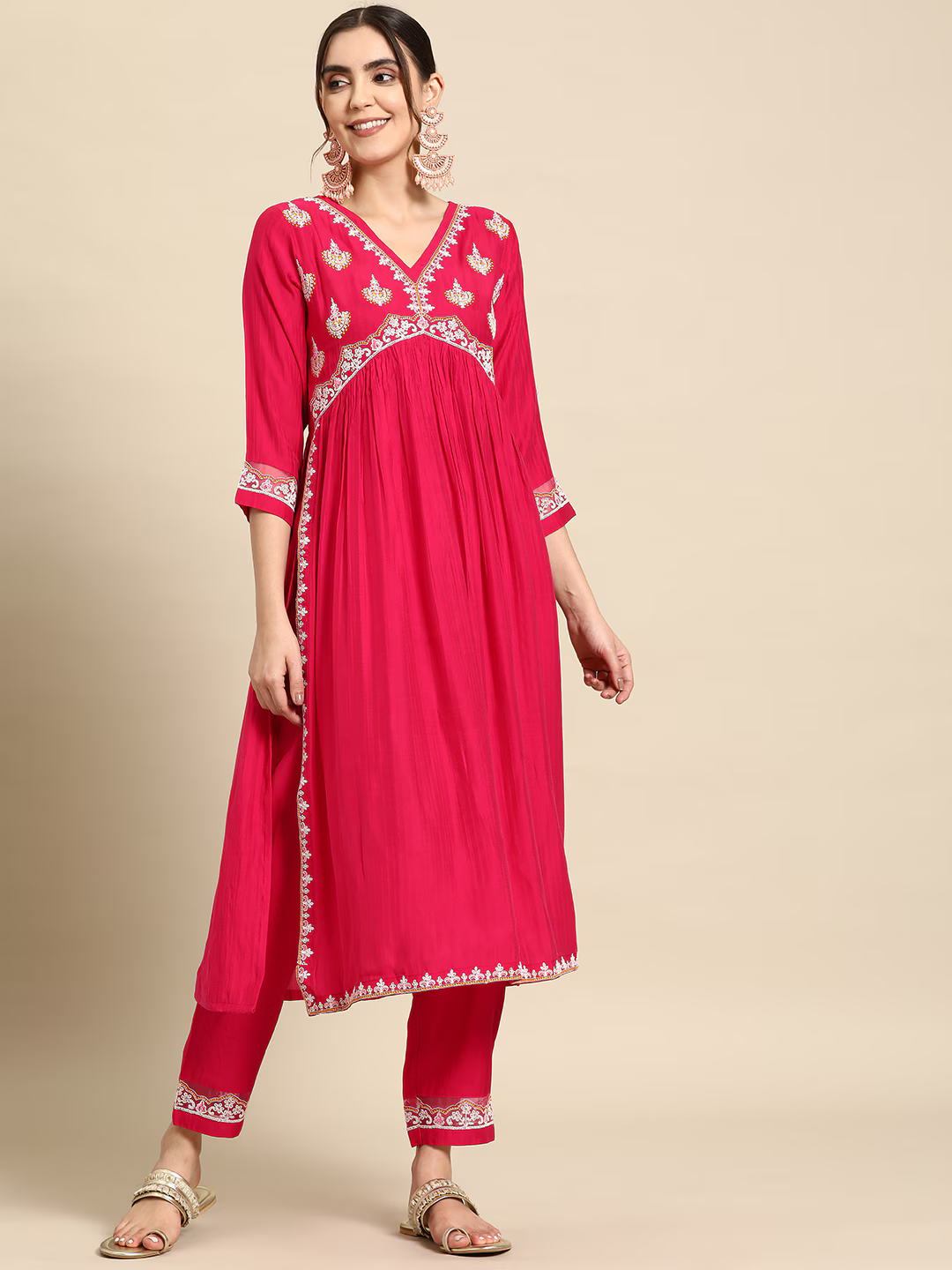 Ethnic Motifs Embroidered High Slit Thread Work Kurta With Trousers