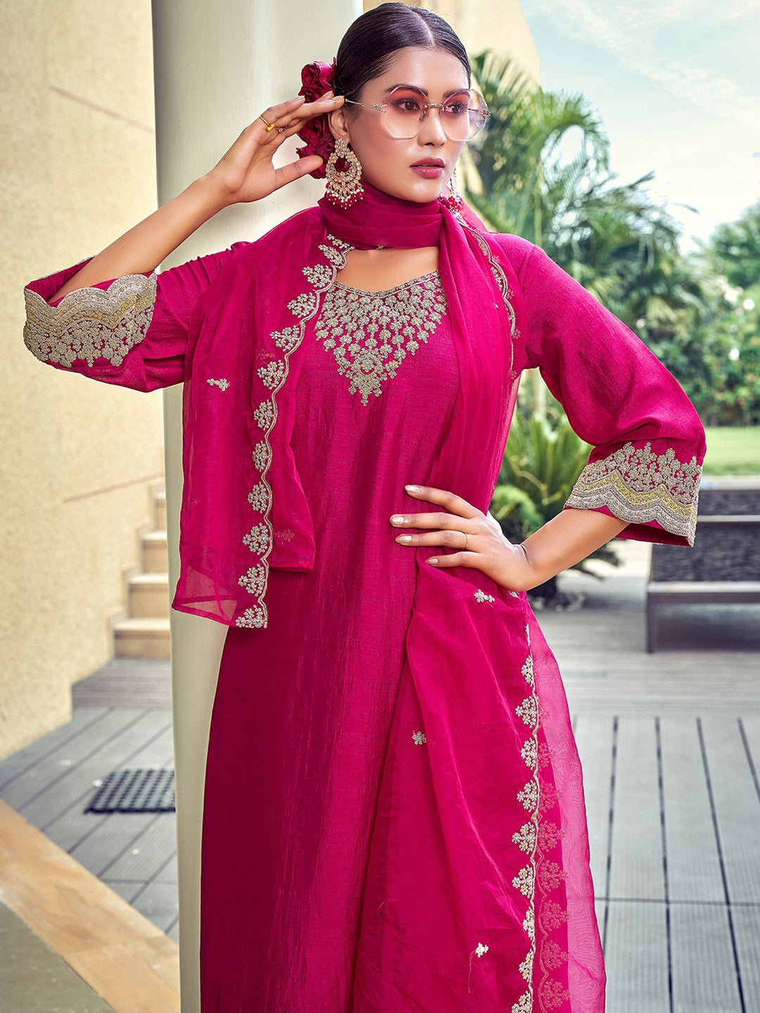 Ethnic Motifs Yoke Design Thread Work Straight Kurta & Trousers With Dupatta