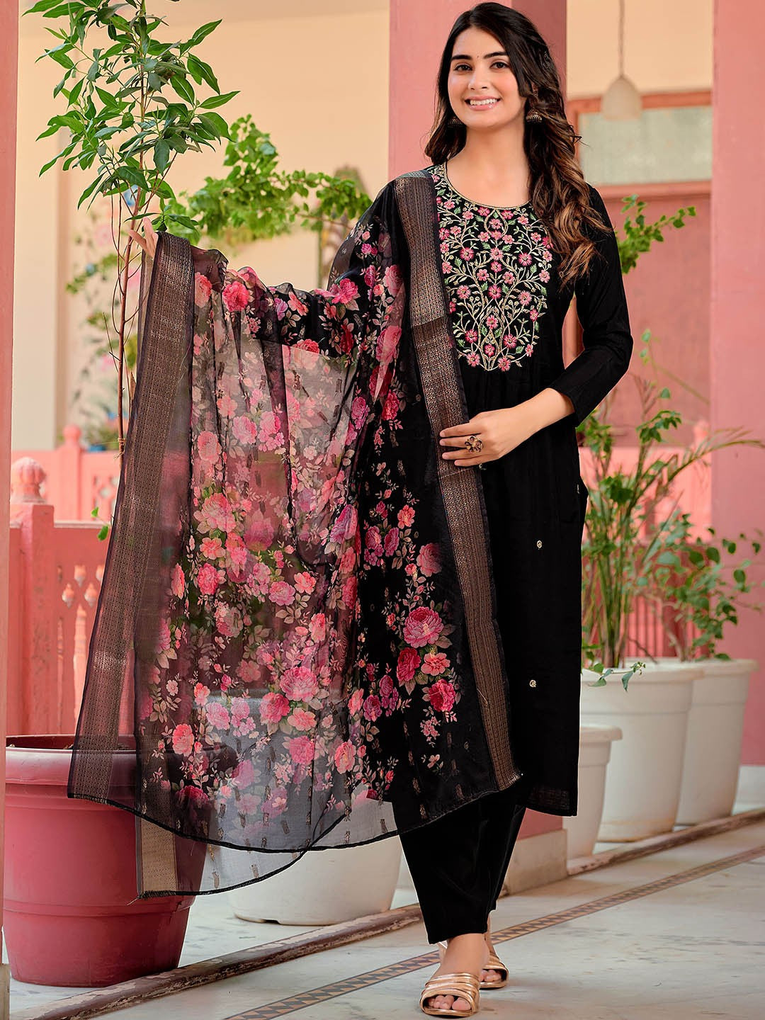 Floral Embroidered Beads and Stones Chanderi Cotton Kurta with Trousers & Dupatta