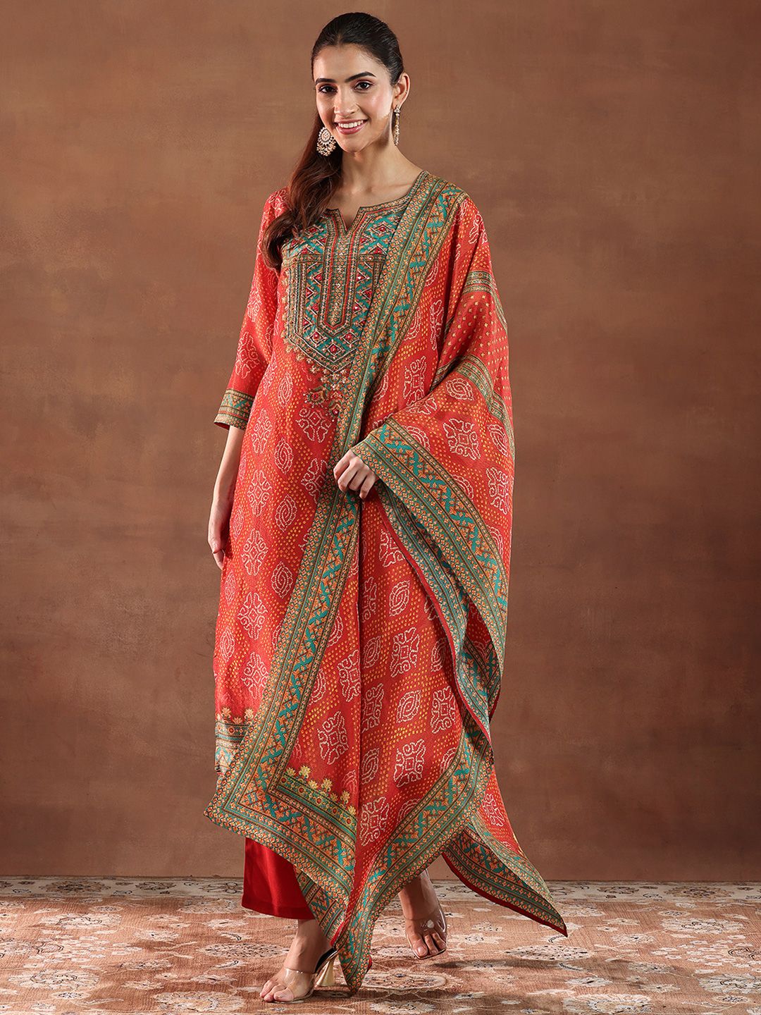 Women Bandhani Printed Kurta with Trousers & Dupatta