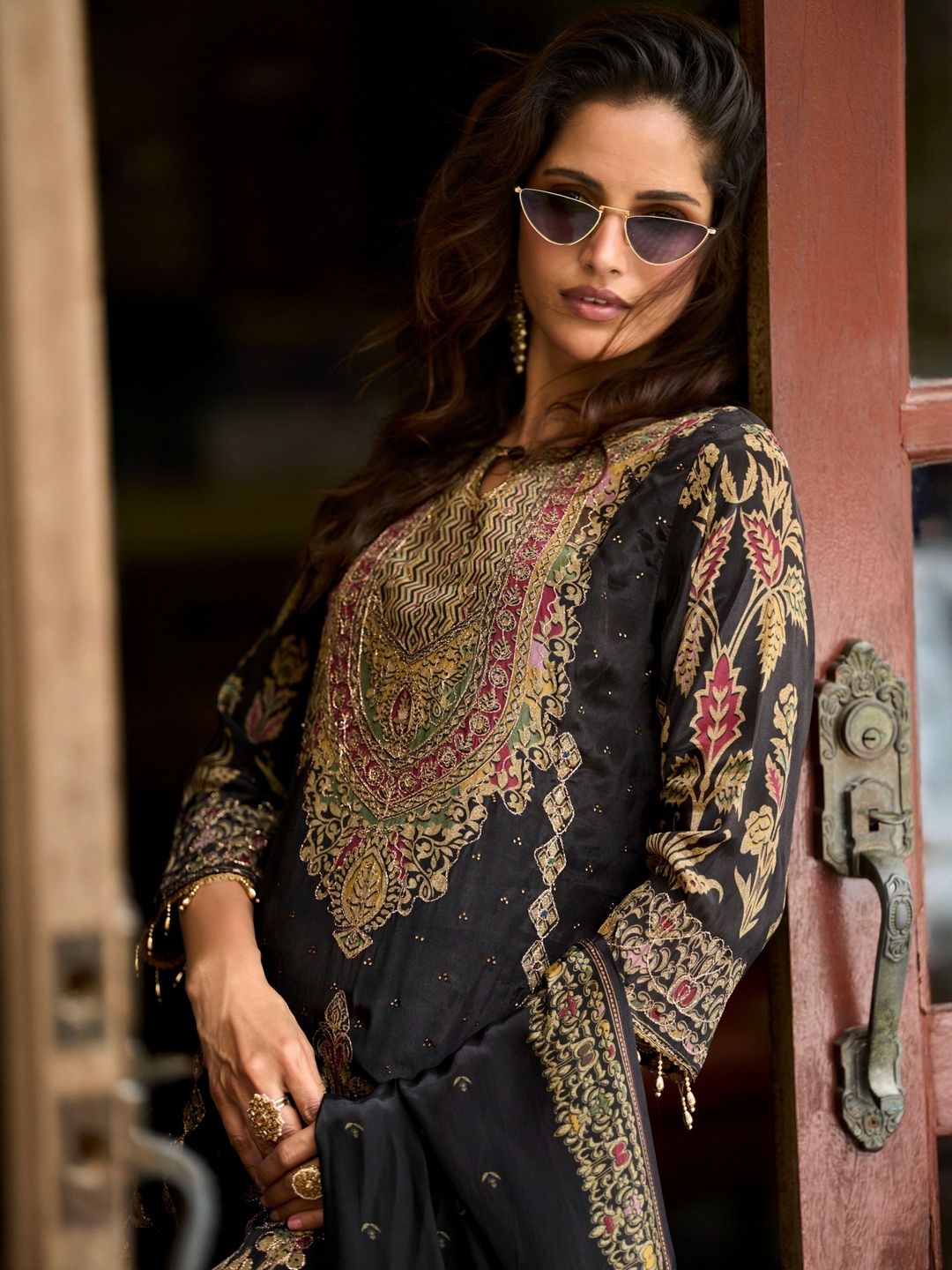 Ethnic Motifs Printed Pure Silk Straight Kurta With Trousers & Dupatta