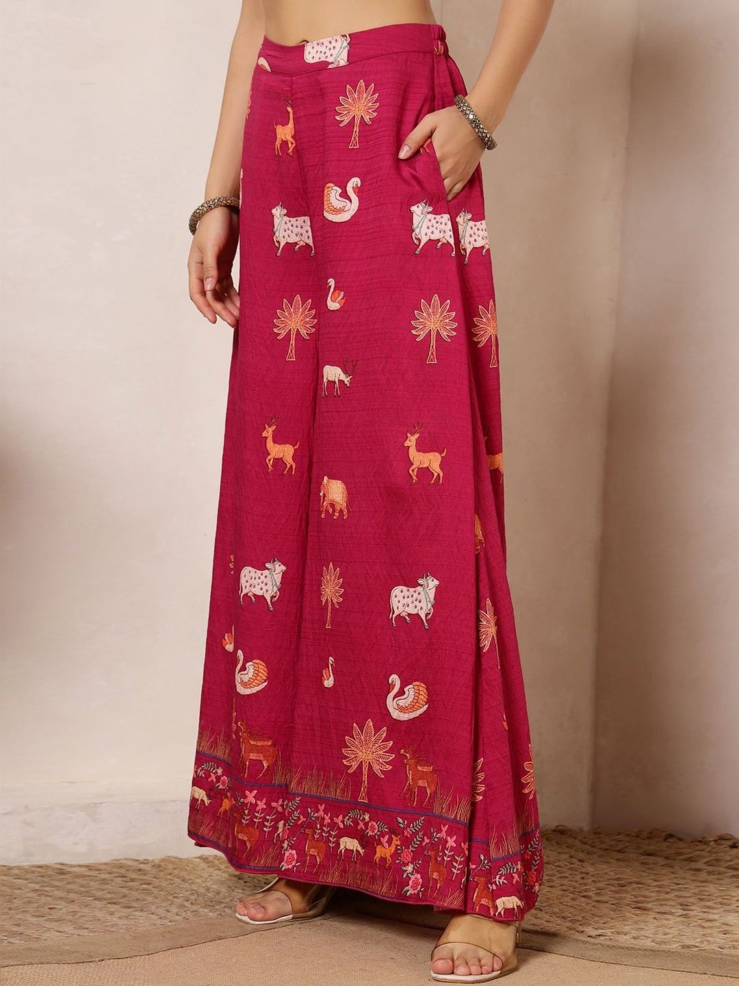 Women Ethnic Motifs Printed Regular Gotta Patti Kurta with Palazzos