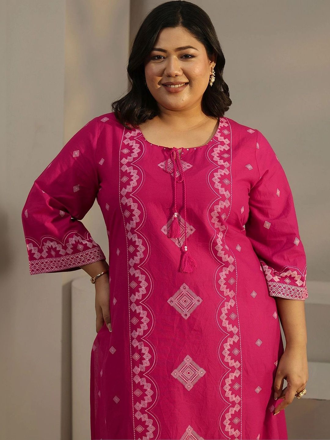 Women Ethnic Motifs Printed Regular Kurta with Trousers & With Dupatta