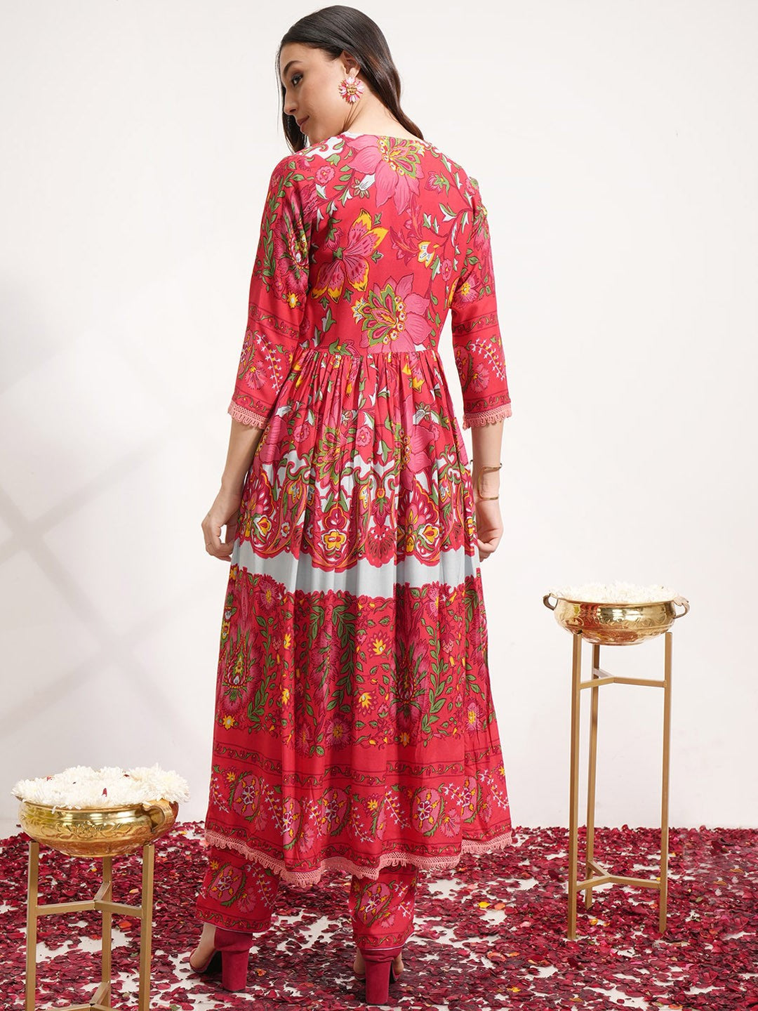 Floral Printed Regular Kurta with Trouser