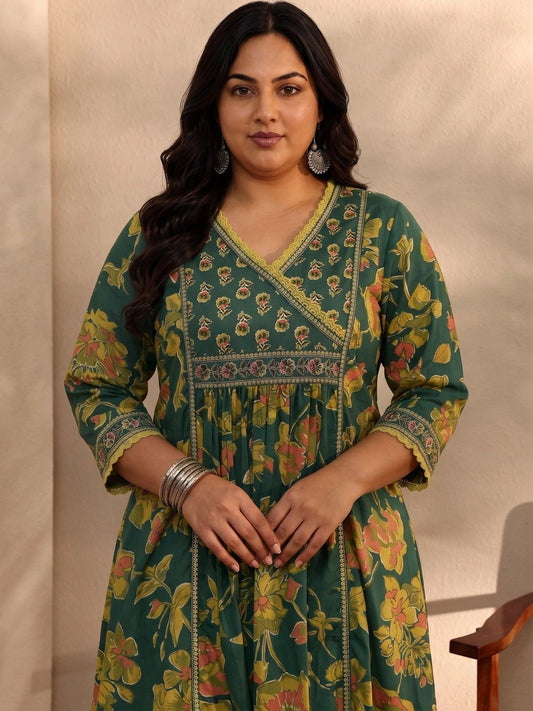 Women Floral Printed Angrakha Kurta with Trousers & With Dupatta