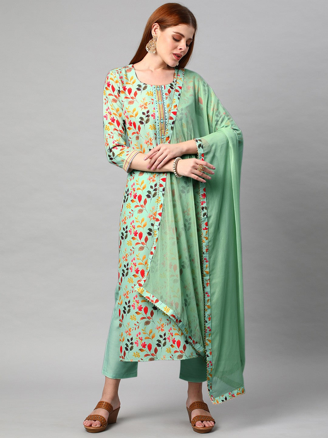 Women Floral Printed Kurta With Trousers & Dupatta