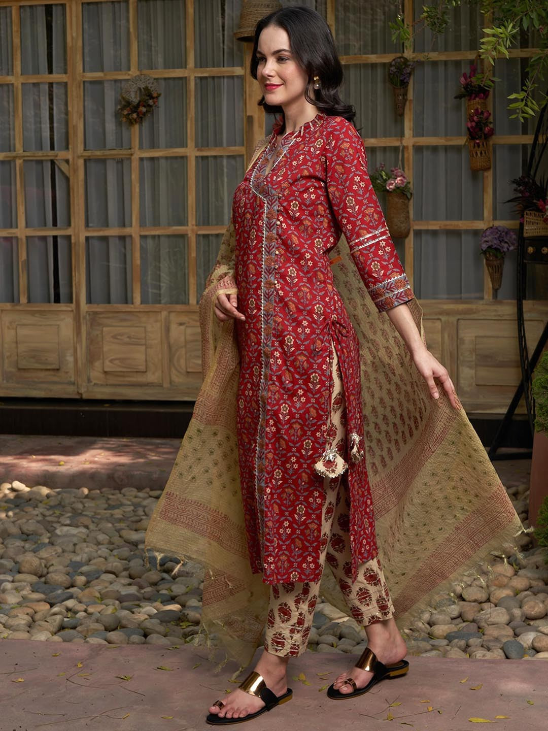 Maroon Floral Printed Angrakha Pure Cotton Kurta with Trousers & Dupatta