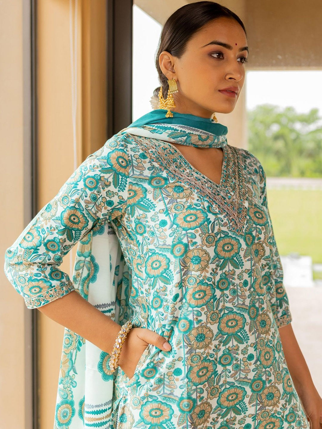 Floral Printed Sequinned Kurta with Trousers & Dupatta