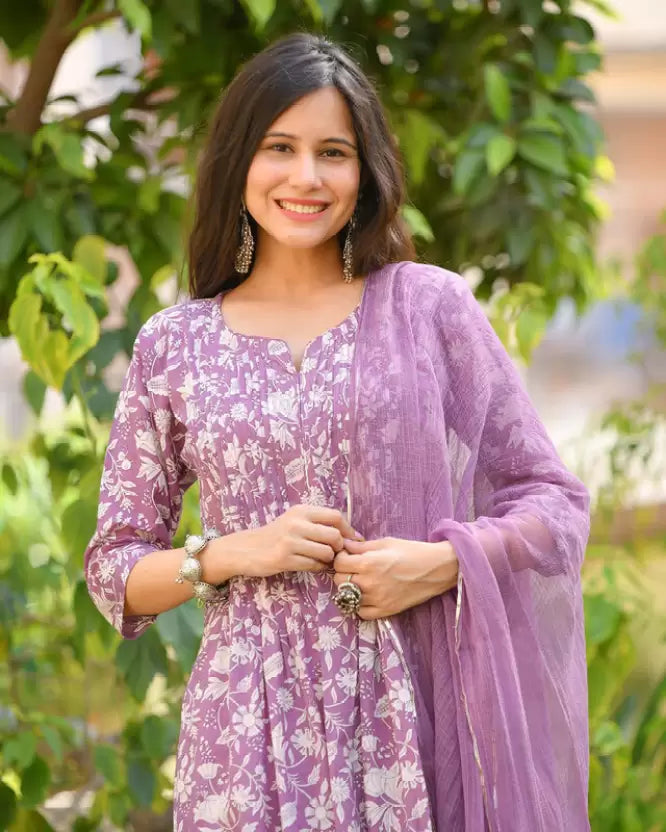 Women Purple Viscose Rayon Kurta Pant Dupatta Set