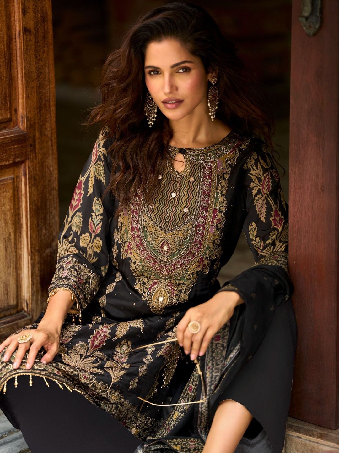 Ethnic Motifs Printed Pure Silk Straight Kurta With Trousers & Dupatta