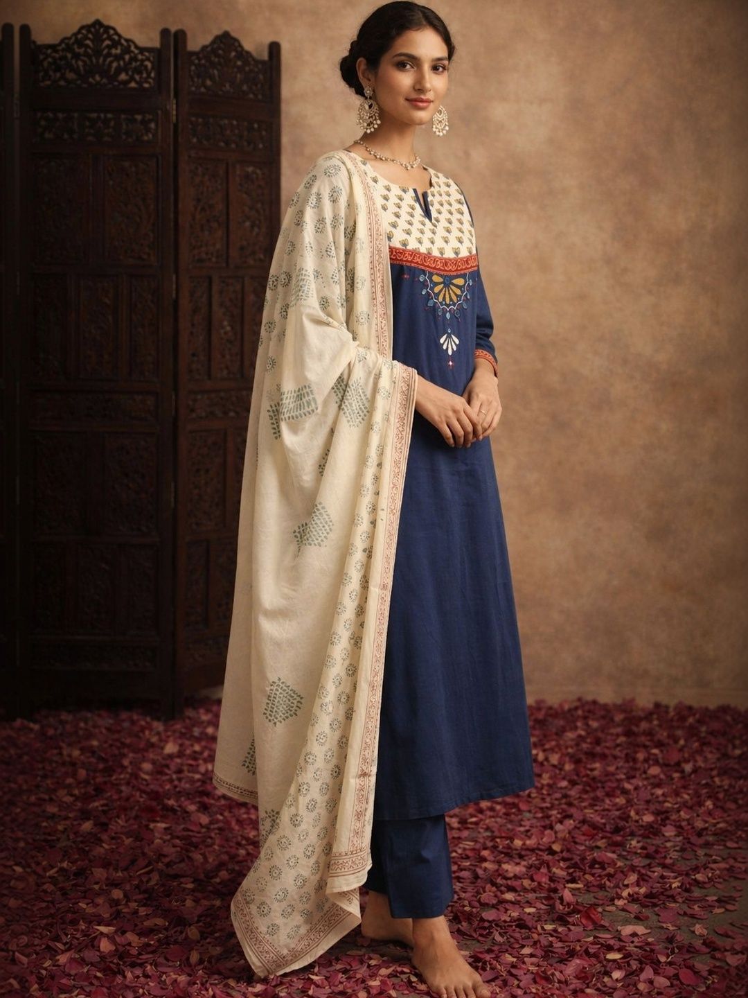 Women Ethnic Motifs Yoke Design Regular Pure Cotton Kurta with Trousers & With Dupatta