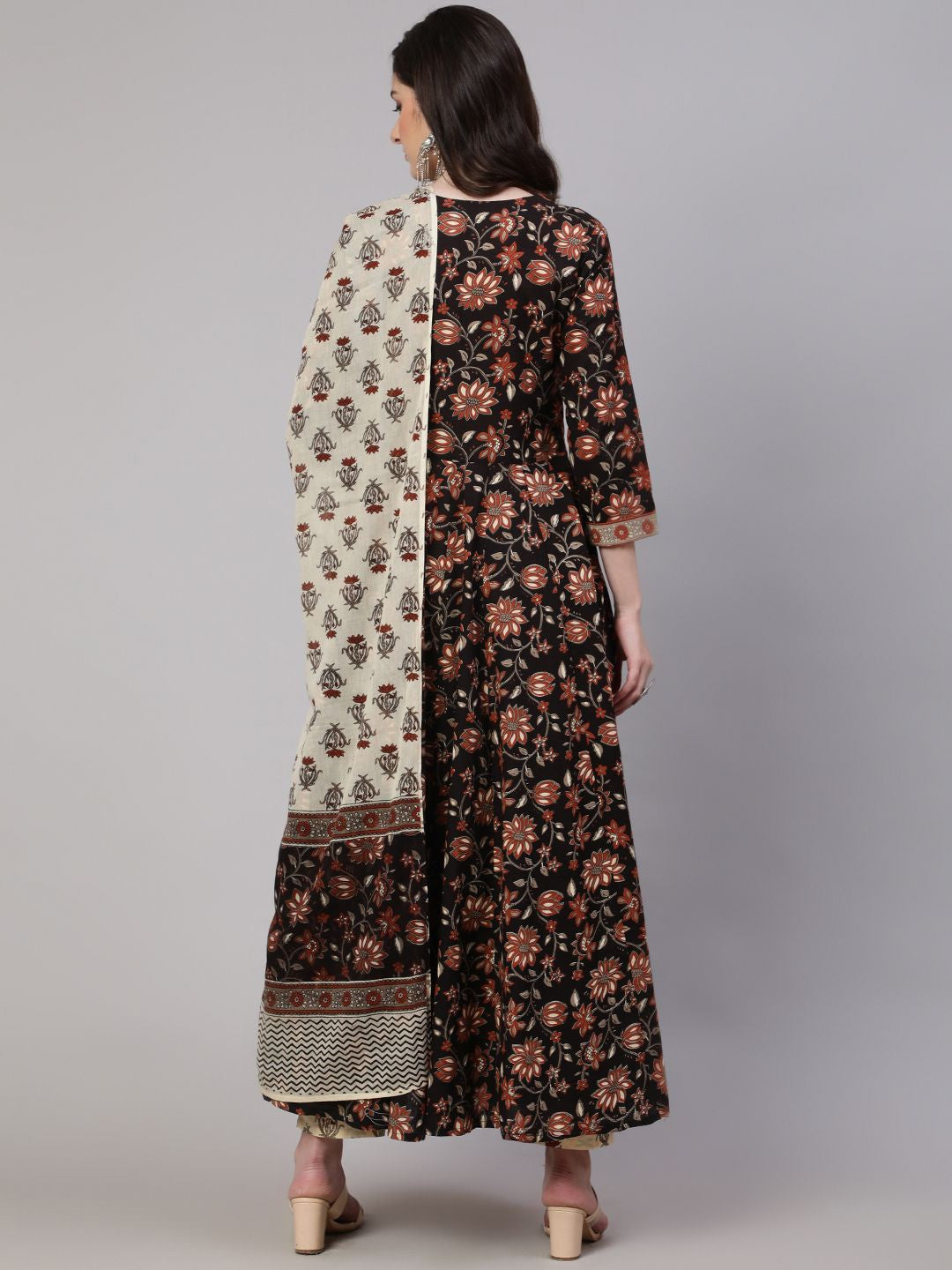 Floral Printed V-Neck Pure Cotton Kurta with Trousers & With Dupatta