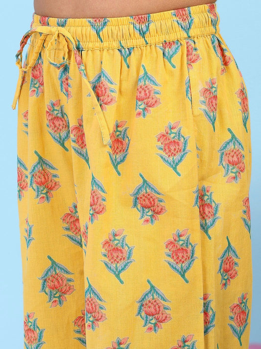 Girls Floral Printed Regular Cotton Kurti With Salwar & With Dupatta