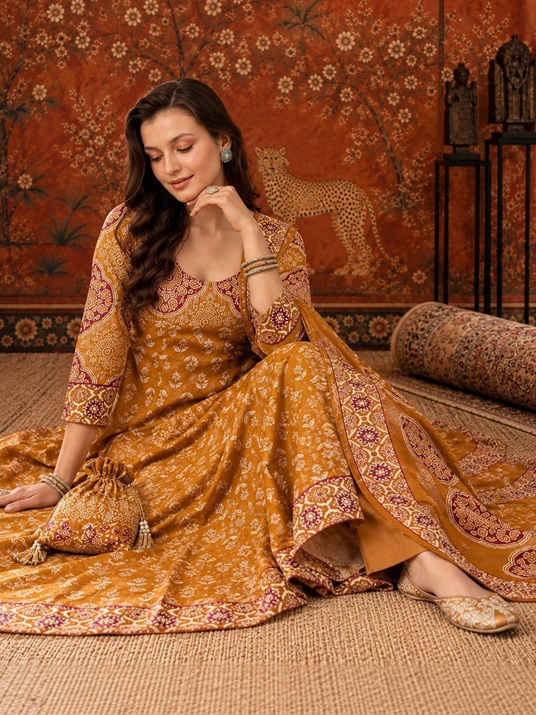 Women Ethnic Motifs Printed Regular Pure Cotton Kurta with Trousers & With Dupatta